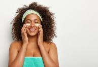 Rotina de skincare pode ser mais simples e ainda cuidar bem da pele
