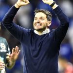 Técnico argentino demitido pelo León entra no radar do Cruzeiro para 2024