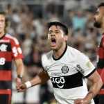 Clube da Série B contrata meia titular de gigante sul-americano