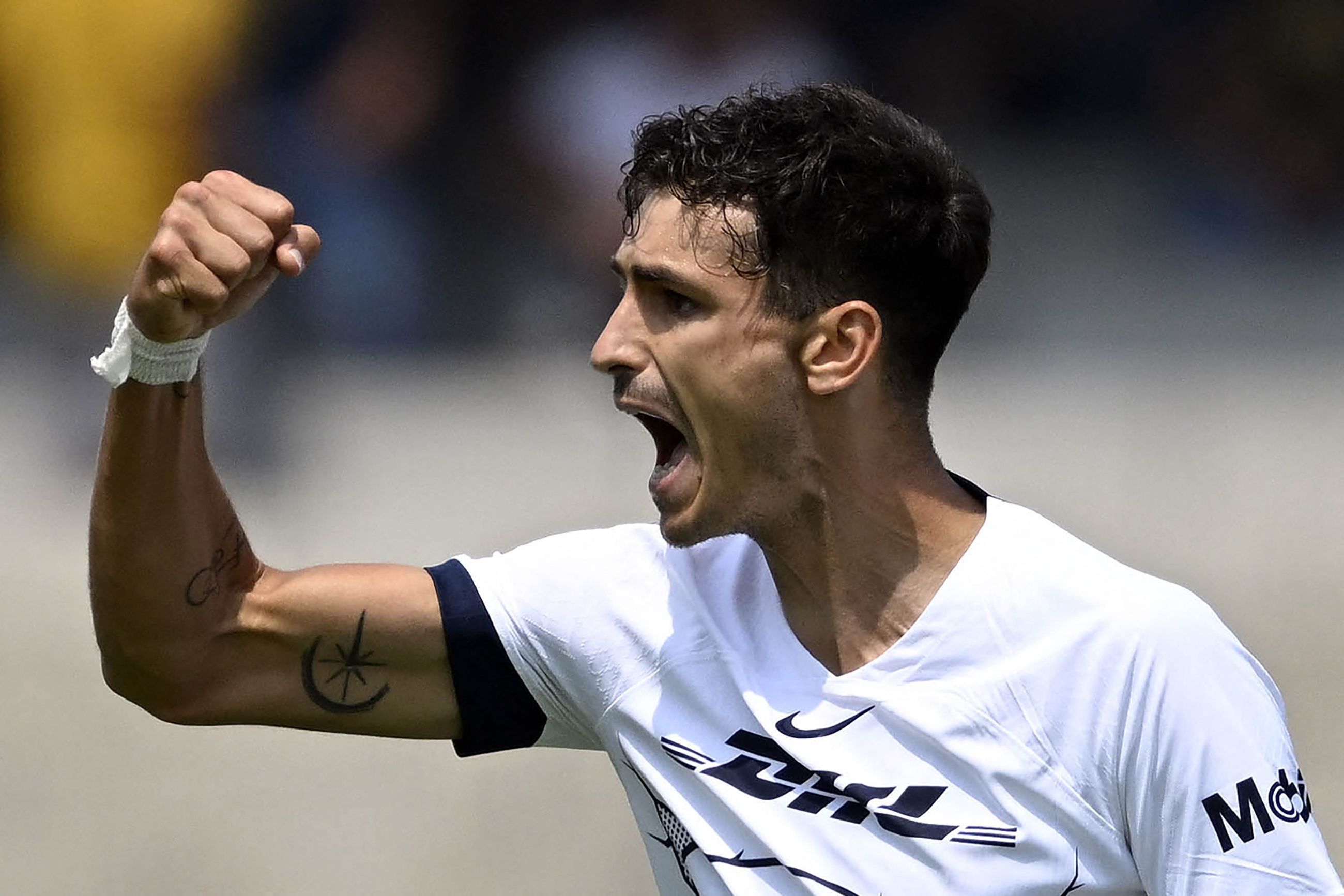 Cruzeiro: Dinenno marcou um gol a cada cinco chutes no futebol mexicano