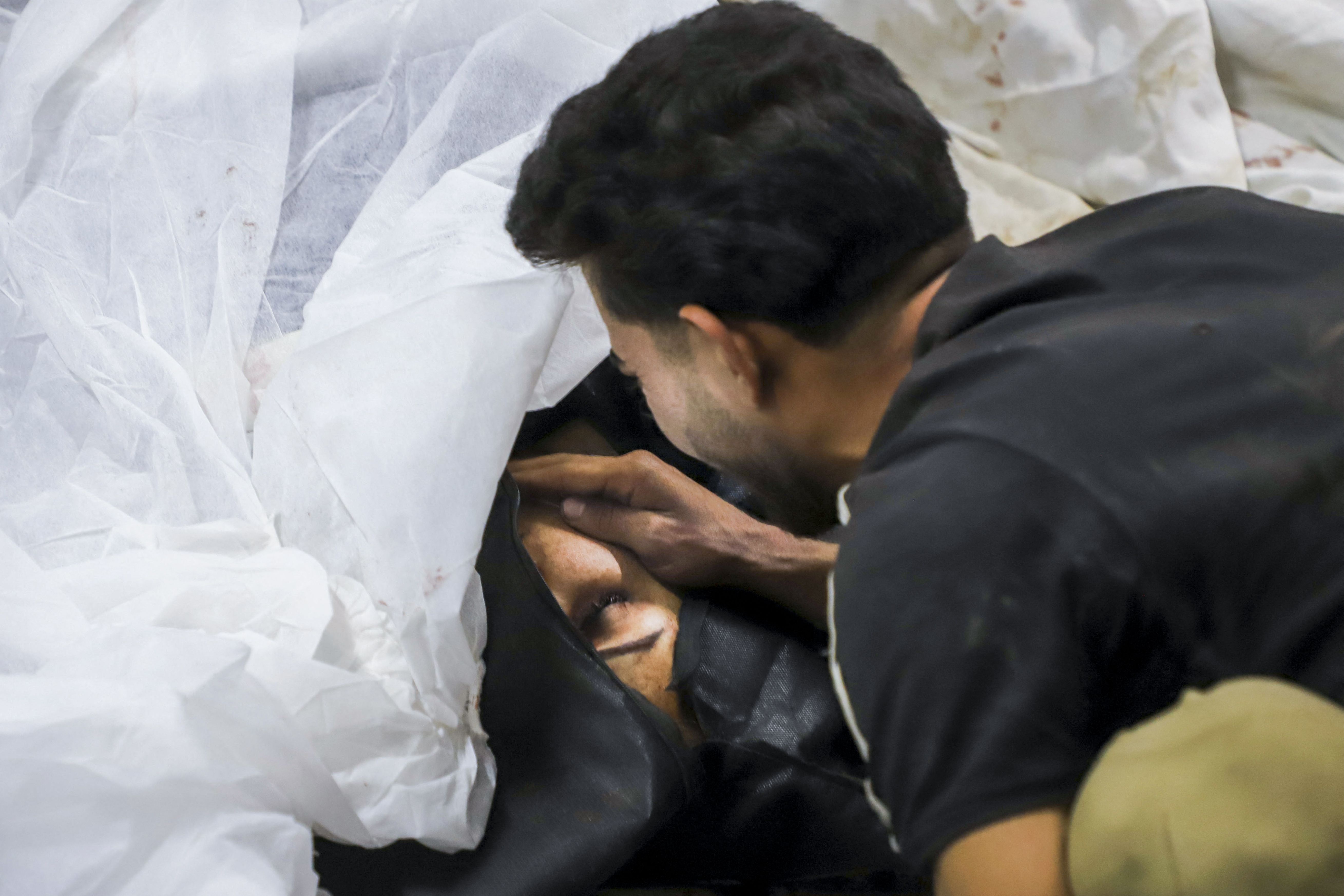 Irã revisa para 84 total de mortos no atentado durante homanegem a Soleimani