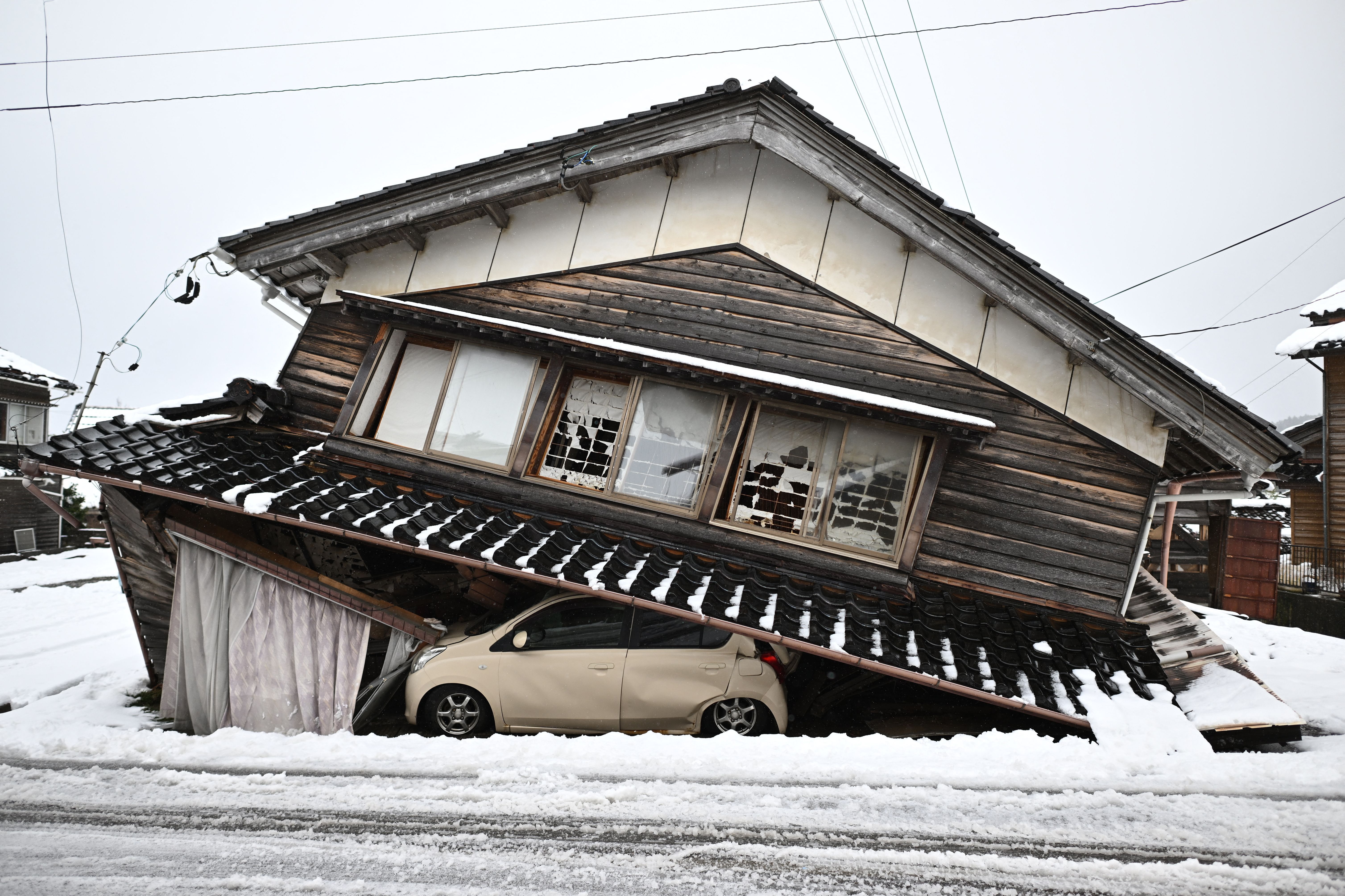Terremoto no Japão: número de desaparecidos ultrapassa 300 pessoas