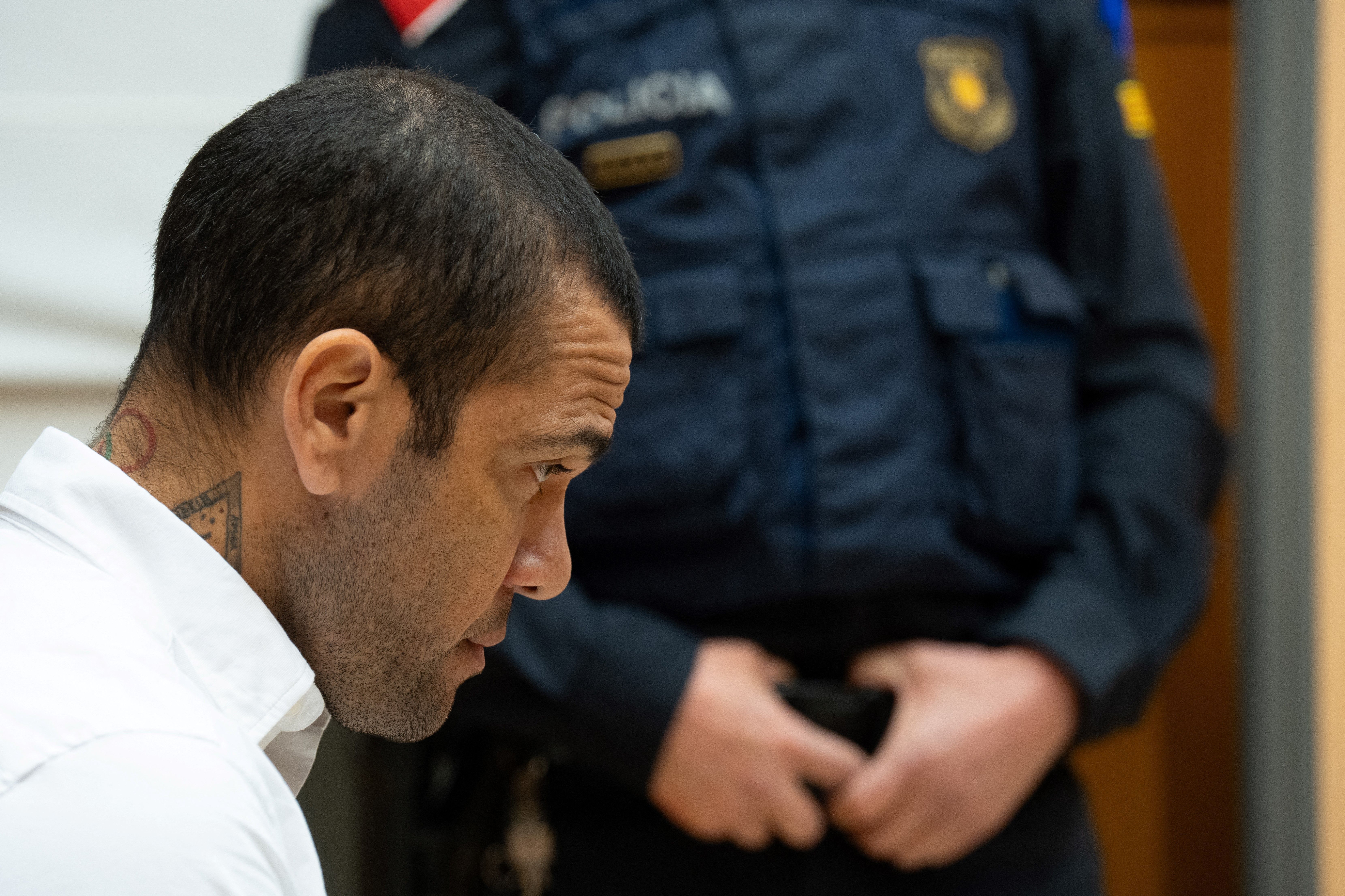 São Paulo ainda paga dívida milionária a Daniel Alves, condenado por agressão sexual