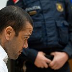 São Paulo ainda paga dívida milionária a Daniel Alves, condenado por agressão sexual