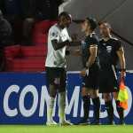 Raul Gustavo se desculpa por expulsão e promete reviravolta no Corinthians