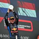 Verstappen vence GP da Emilia-Romagna e iguala marca de Ayrton Senna