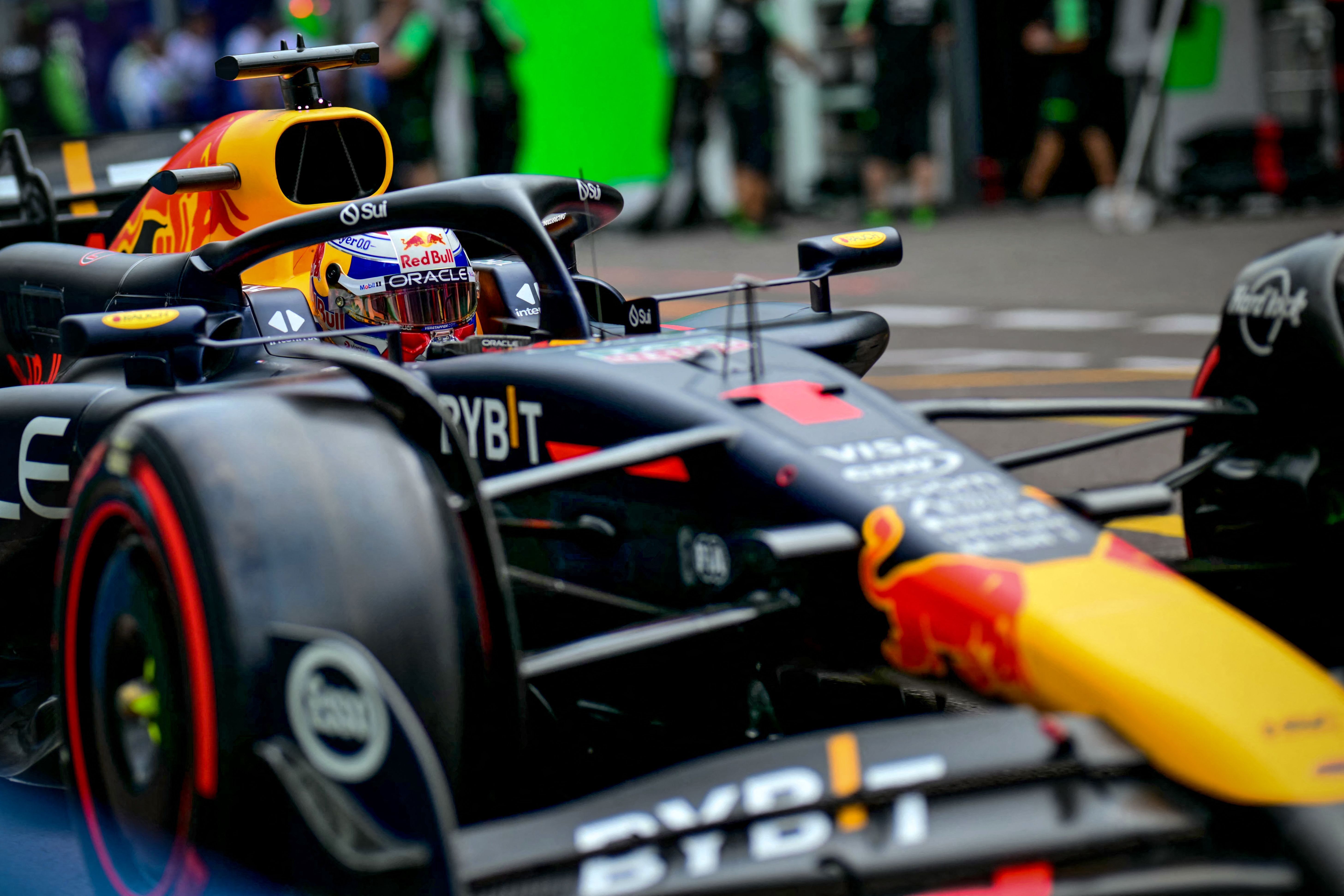 Verstappen se queixa de carro 'pulando como canguru' no treino em Mônaco