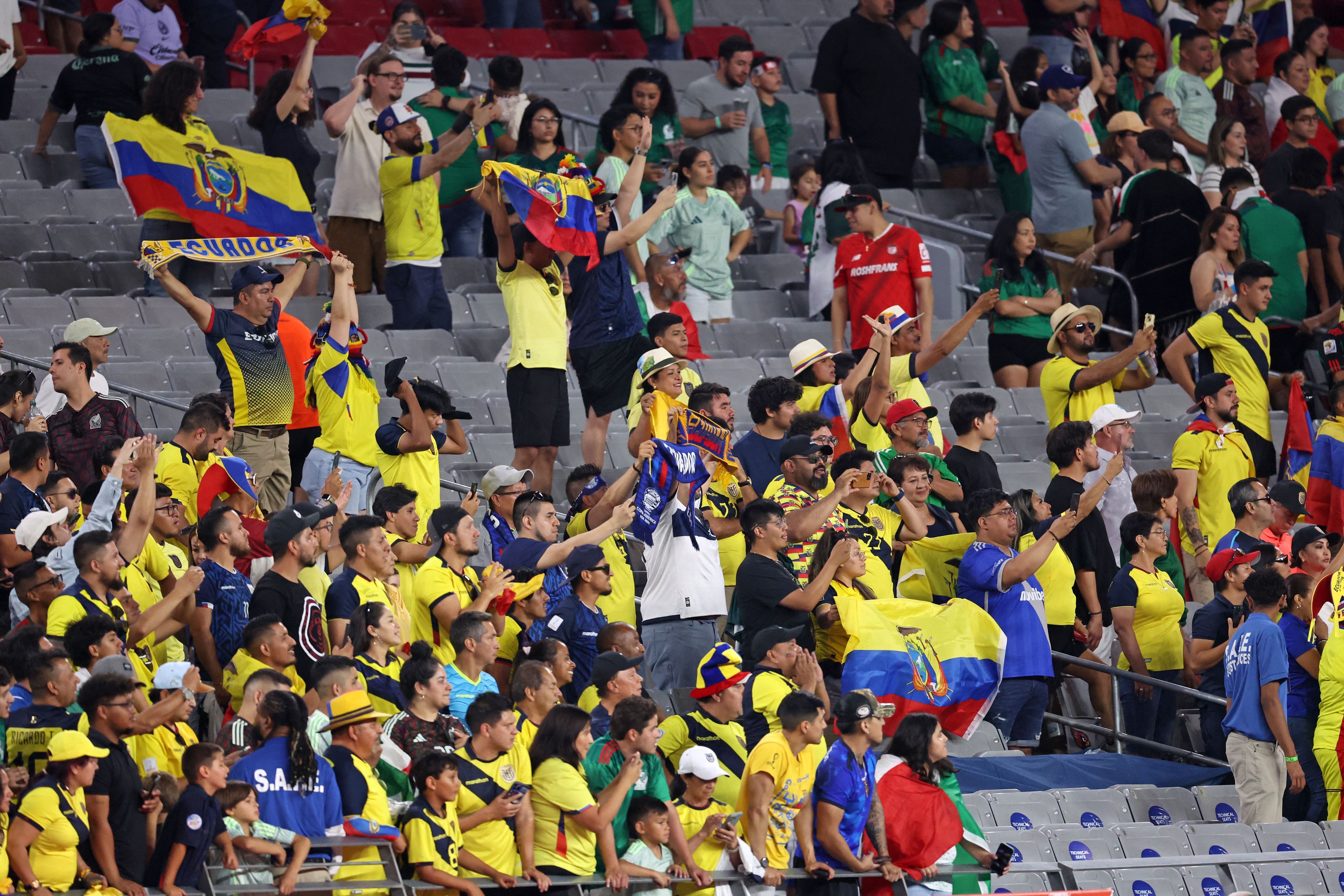 Estádios ‘esvaziados’ inflam críticas à Copa América em comparação com Eurocopa ‘lotada’