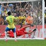 Brasil perde para o Uruguai nos pênaltis e cai nas quartas da Copa América