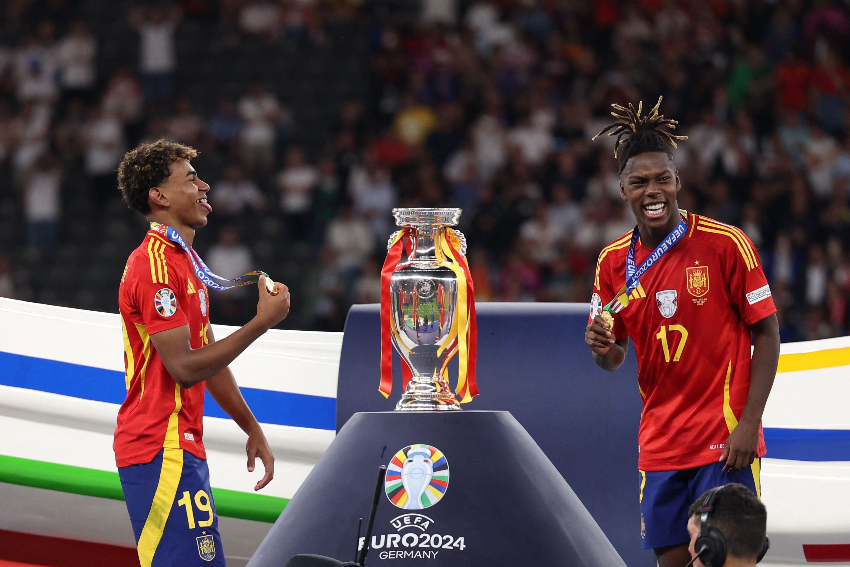 As histórias de Lamine Yamal e Nico Williams, jovens líderes da Espanha no título da Eurocopa