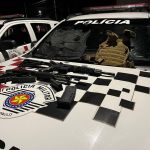 Homem morre e outros 3 são presos após tentarem assaltar carro-forte, em SP