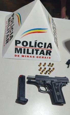 Homem é preso após ameaçar pessoa e esconder arma de fogo em Elói Mendes