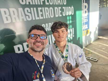 Diego Martins Vicente conquistou a medalha de bronze na categoria até 66 kg.