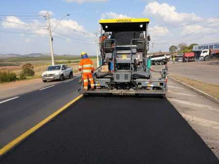 Serviços serão realizados das 7h às 17h, podendo causar interdições e movimentação de trabalhadores próximos à pista.