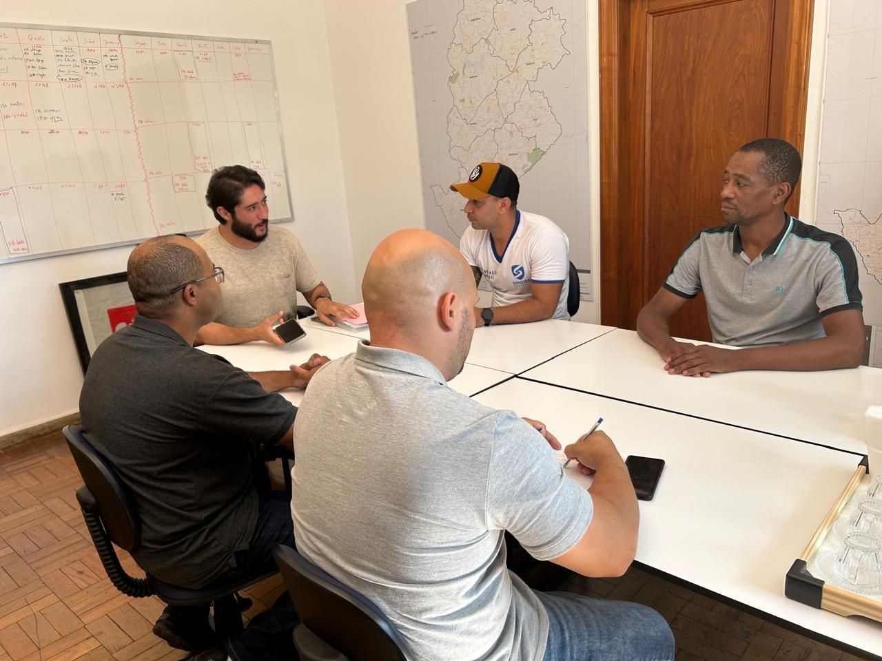 Gabriel Azevedo se reúne com Guarda Municipal e promete novo Centro de Preparação