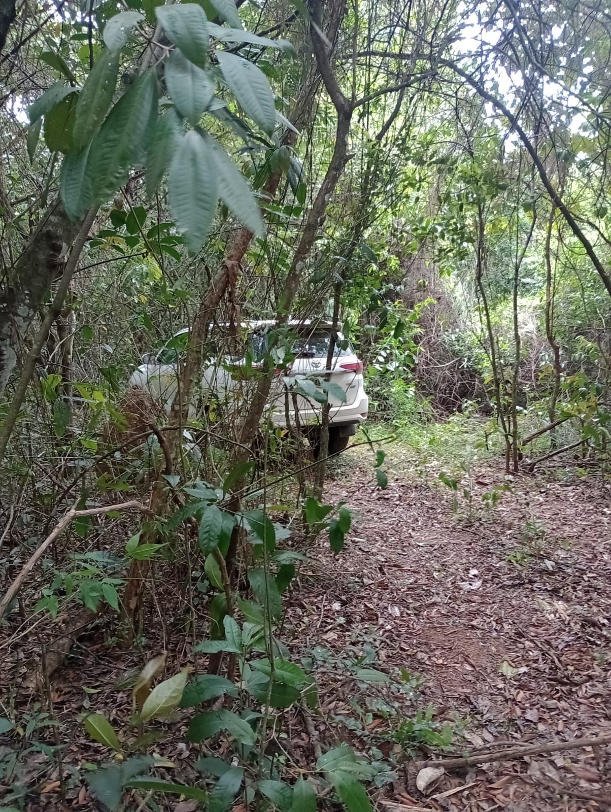 Carro de luxo furtado em Varginha é recuperado pela Polícia em Alfenas