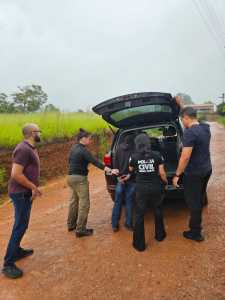 Ela admitiu que mentiu na primeira versão dada à polícia, quando disse que o companheiro teria sofrido uma queda.