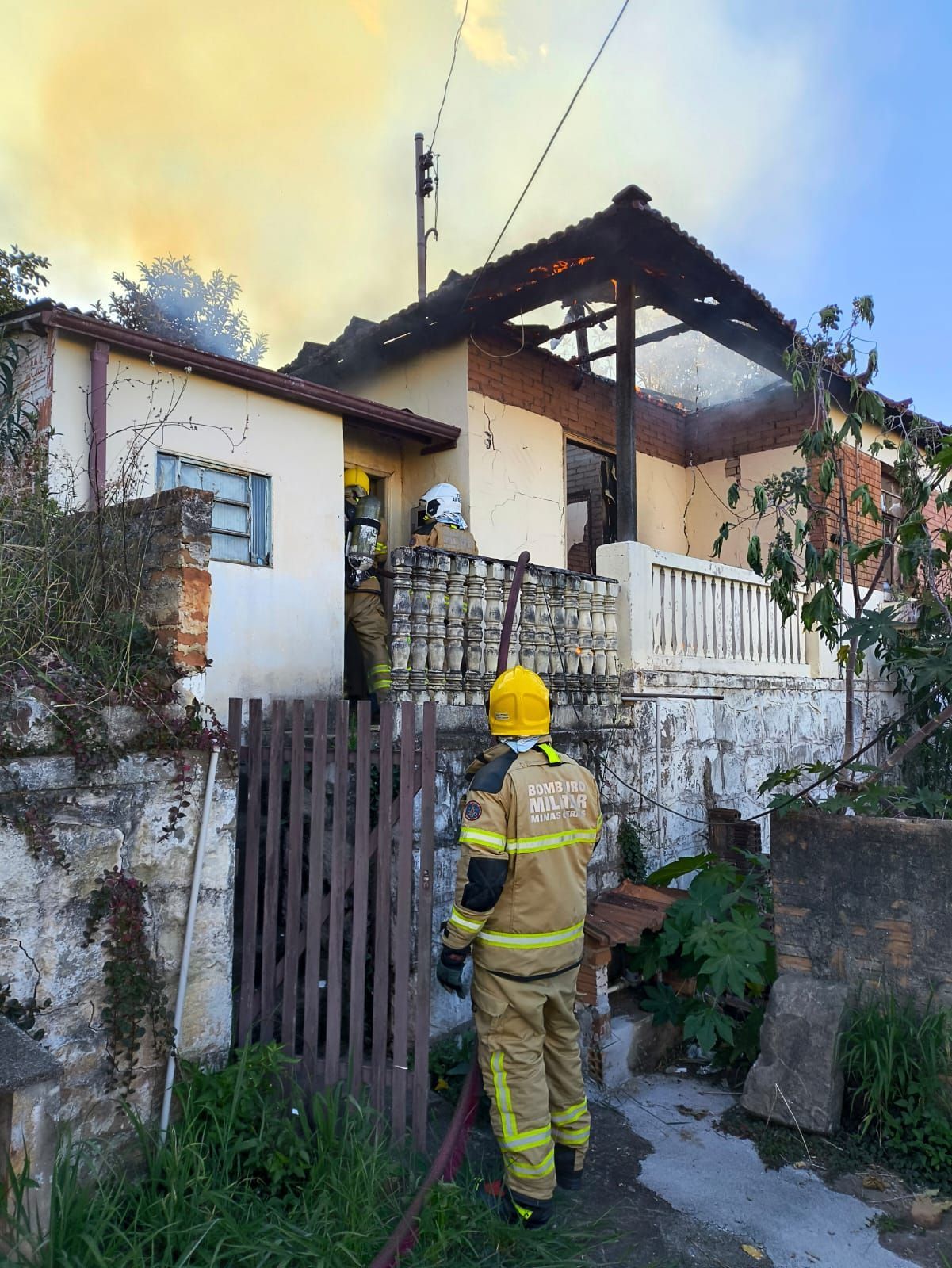 Incêndio em imóvel de Poços de Caldas é investigado