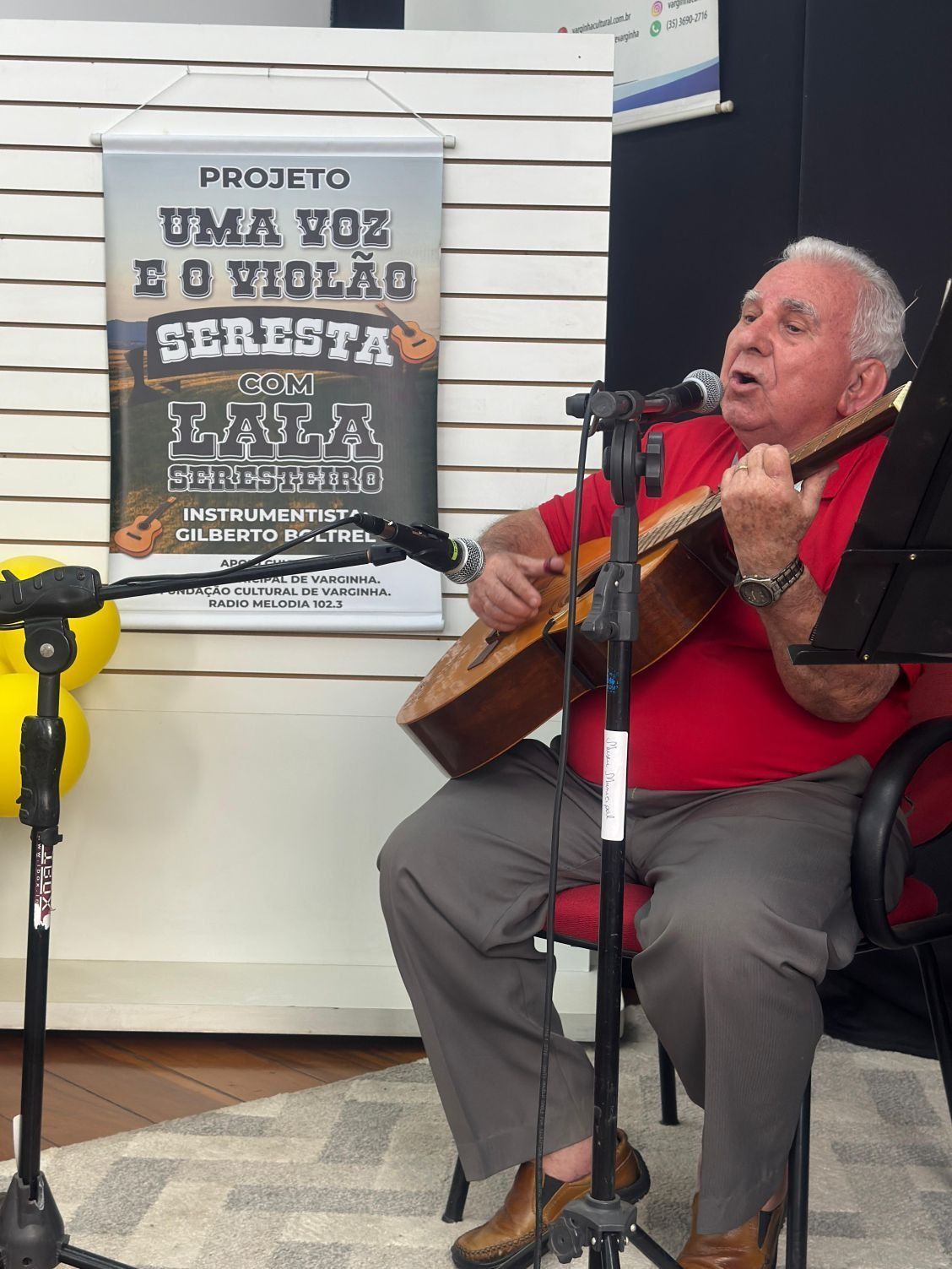 Lalá Seresteiro apresenta mais uma edição do projeto “Uma Voz e o Violão” no Museu de Varginha