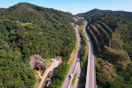 BR-040 entre Juiz de Fora e Rio de Janeiro tem três praças de pedágio com valor básico de R$ 21