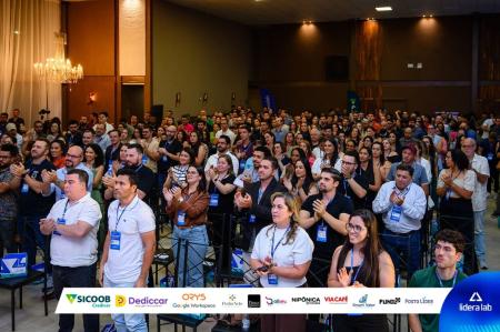 Erick reforça o propósito do projeto, que é transformar pessoas através da liderança.