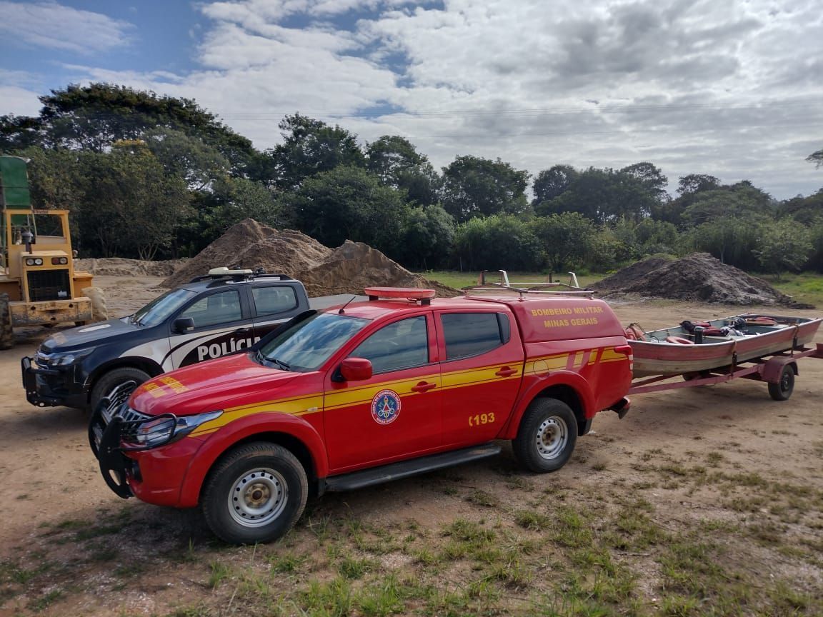 Homem que desapareceu em rio enquanto fazia passagem de fiação elétrica é encontrado