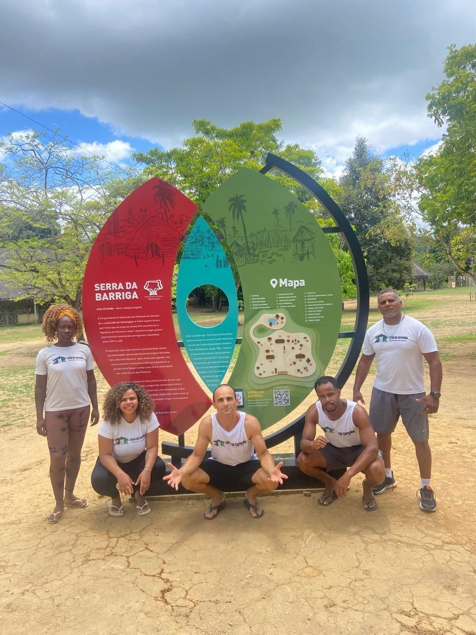 Capoeiristas de Varginha visitam Quilombo dos Palmares