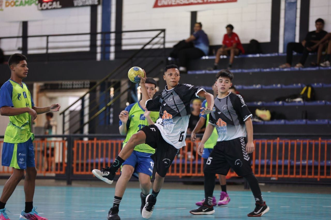 Handebol de Varginha fica em 3º lugar em campeonato nacional