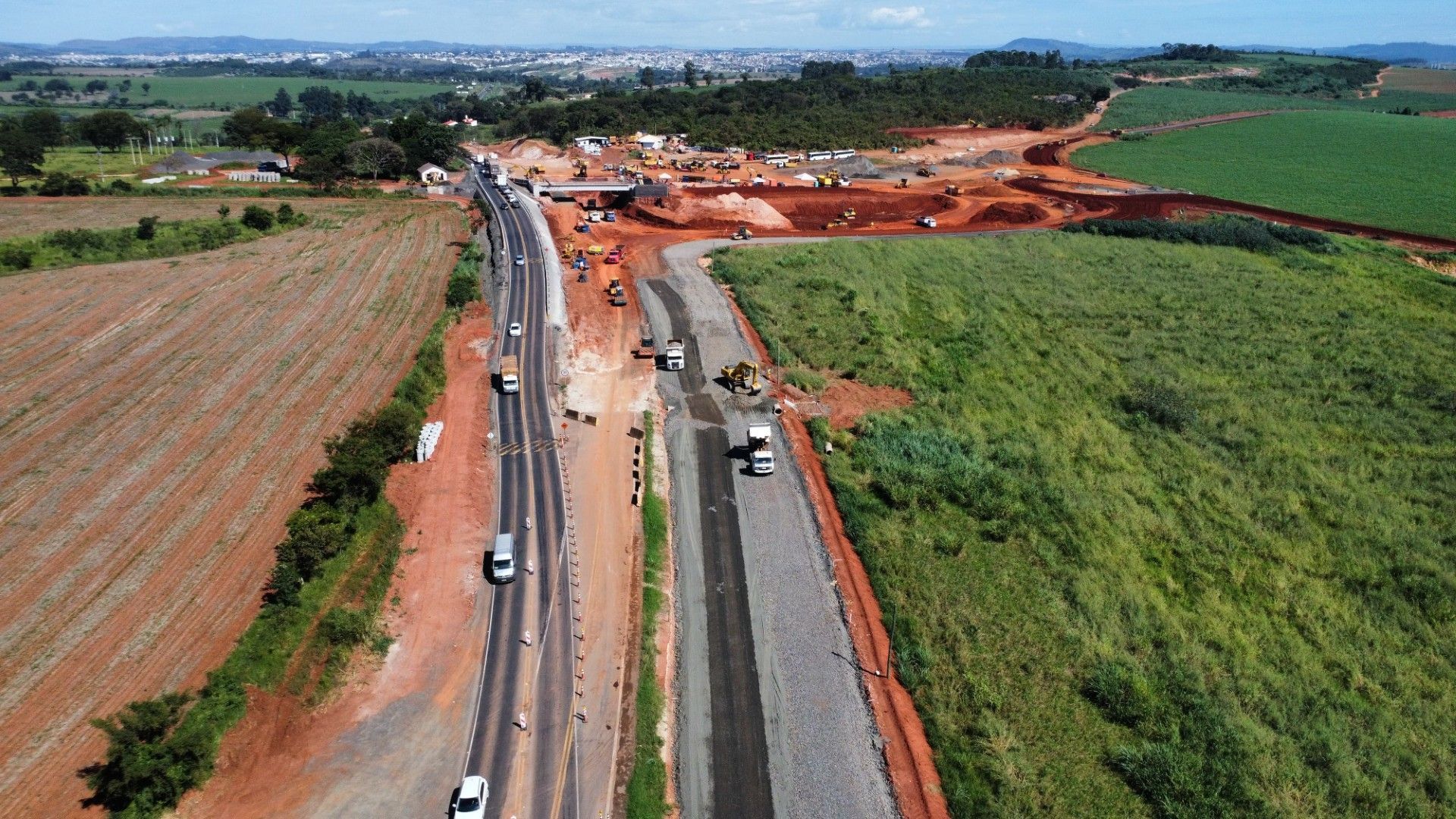 Rodovia terá trecho interditado nesta sexta-feira em Passos