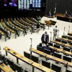 Câmara debate direito de crianças e adolescentes a ambientes saudáveis