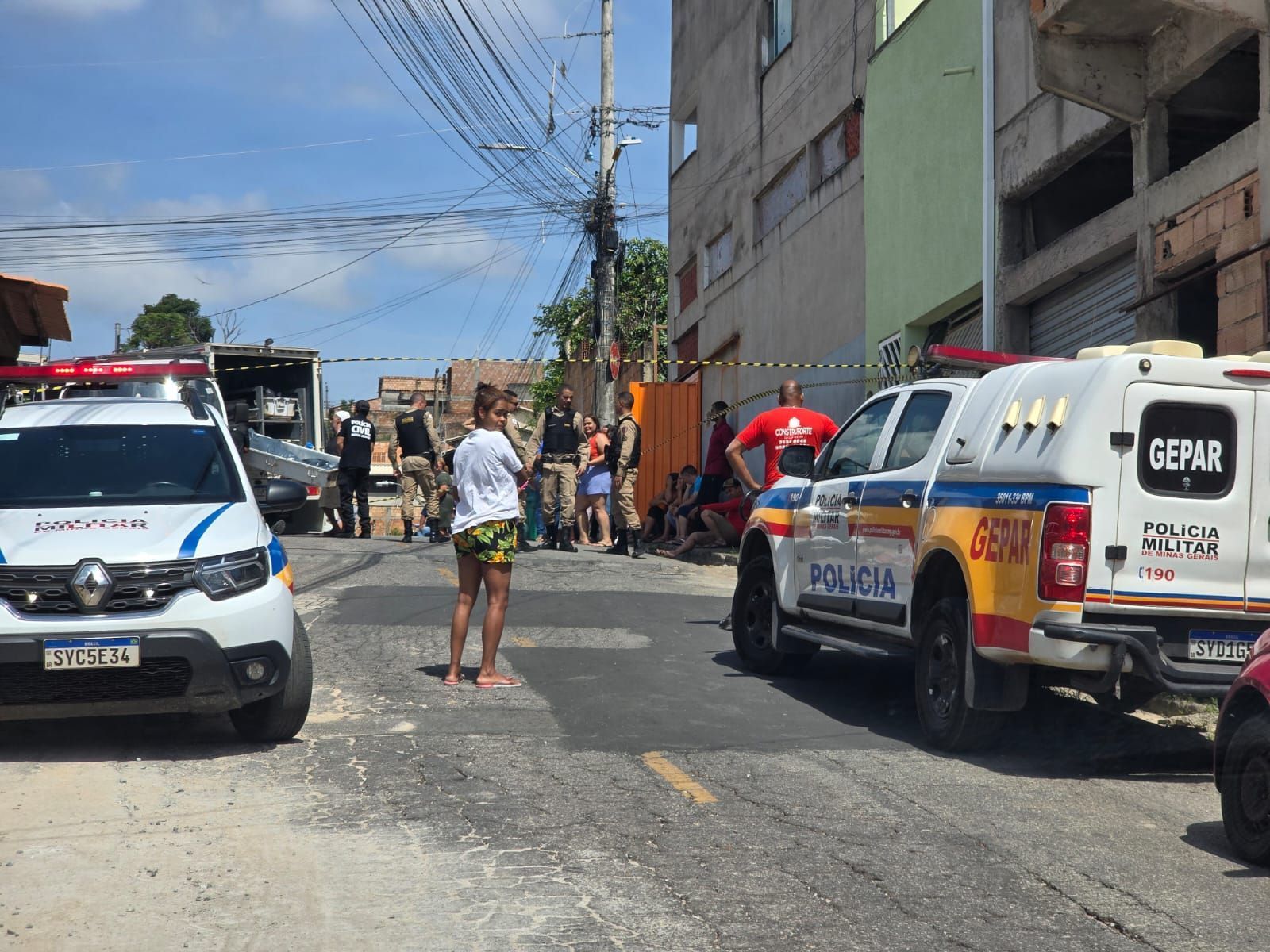Suspeito pediu informação antes de executar primos que iam trabalhar em Betim