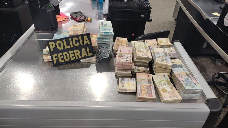PF prende 10 suspeitos de quadrilha que ganhou R$ 82 milhões com câmbio ilegal e tráfico