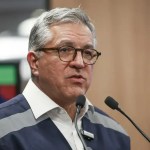Ministro de Lula evoca pandemia ao citar apoio do Brasil à Venezuela: 'Ajudaram com oxigênio'