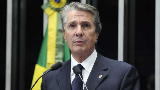 Collor ficará preso em Maceió até definição do STF, diz PF | CNN Brasil