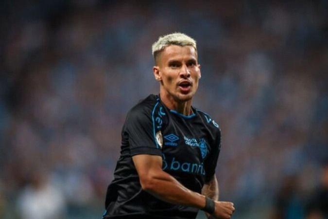São Paulo se aproxima de acordo com Grêmio por Ferreira
