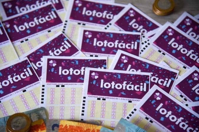 Lotofácil: concurso 3.117 pode pagar R$ 1,7 milhão; veja as dezenas sorteadas