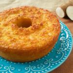 Dia das Mães: Chef ensina receita de bolo de mandioca para a data