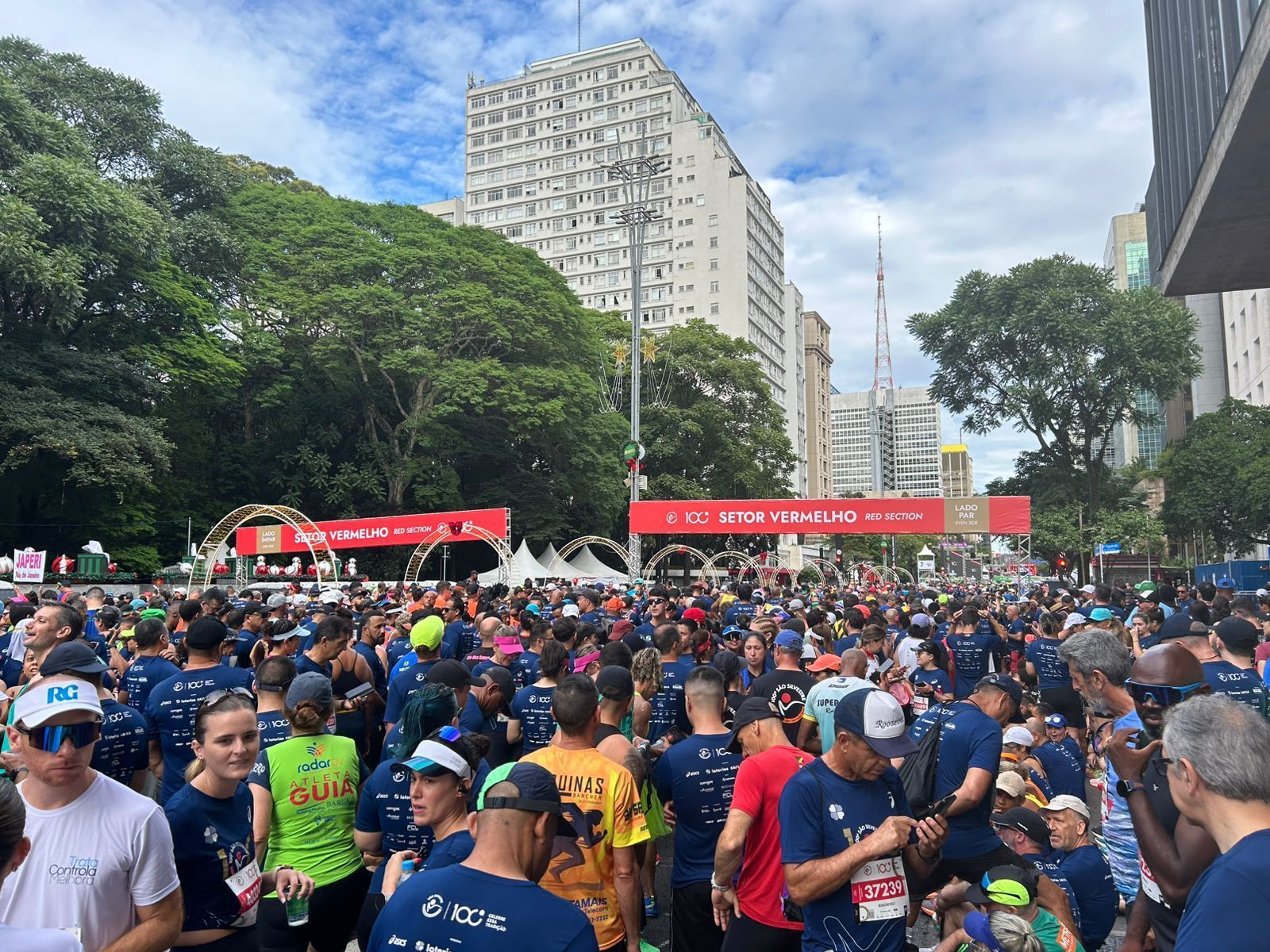 100ª Corrida de São Silvestre reúne 55 mil corredores na Avenida Paulista