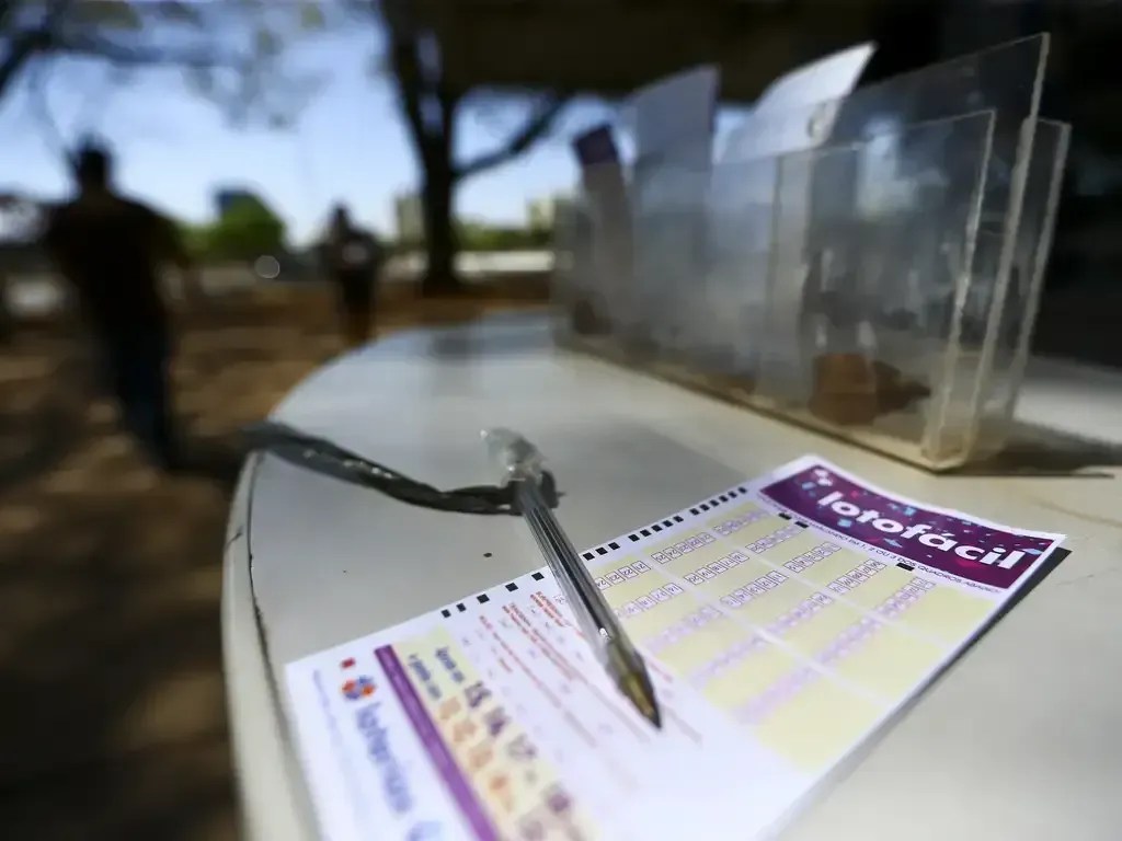 Lotofácil: 4 apostas dividem R$ 5 milhões do concurso 3020