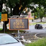 Temporal em SP: capital entra em 'estado de atenção' para alagamentos nesta segunda (22)