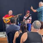 Projeto Quinzenal: Lala Seresteiro apresenta ‘Uma Voz e Um Violão’ no Museu de Varginha