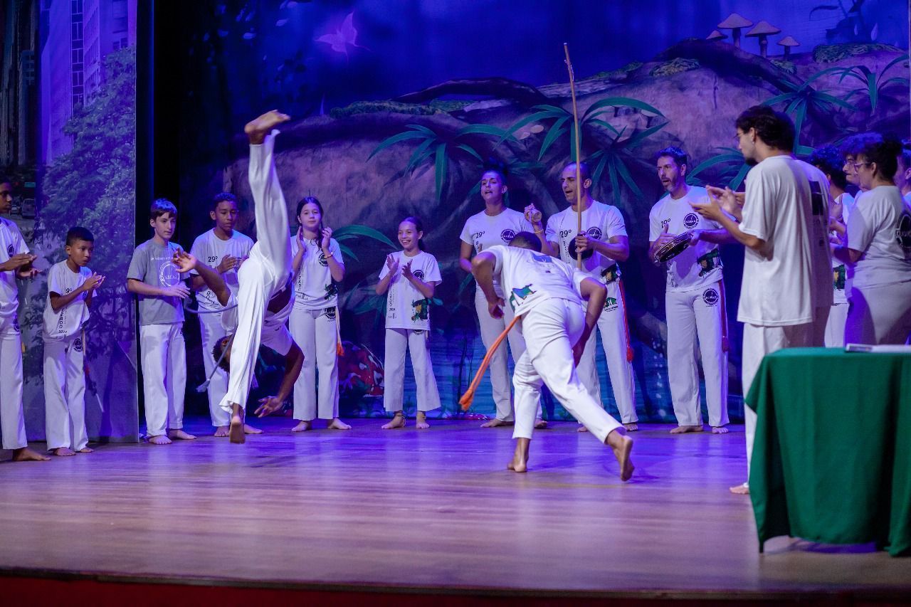 ETeatro celebra 20 anos com apresentações gratuitas em Varginha