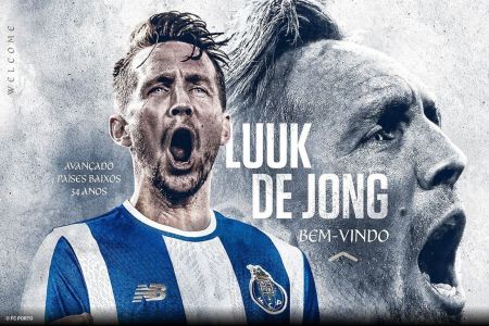 Porto surpreende e anuncia contratação de Luuke de Jong