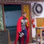Vídeo: jogador do Flamengo se fantasia de Thor e viraliza nas redes sociais