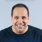 Ricardo, ex-Polegar, pega faca após briga e é expulso de A Grande Conquista, diz equipe