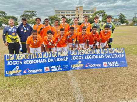 Equipe garantiu o bronze.