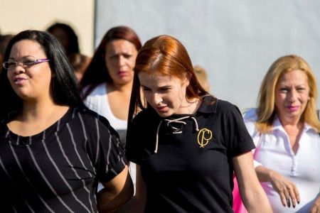 Justiça nega pedido de Suzane von Richthofen para reduzir sessões de psiquiatria | CNN Brasil