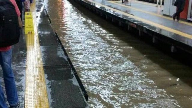 Sobe para onze o número de mortos após forte temporal no RJ; cidade entra em estágio operacional 4