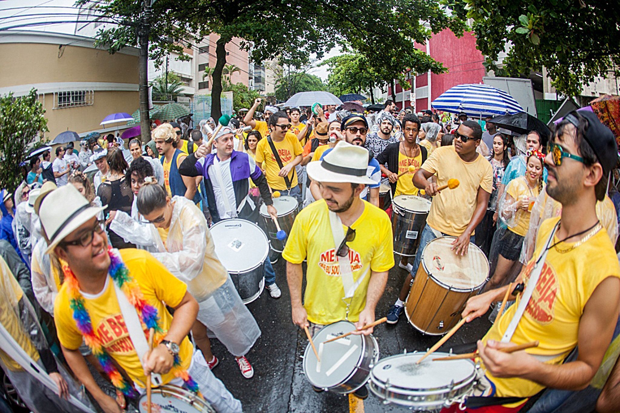Carnaval BH 2024: veja os blocos que desfilam na Savassi