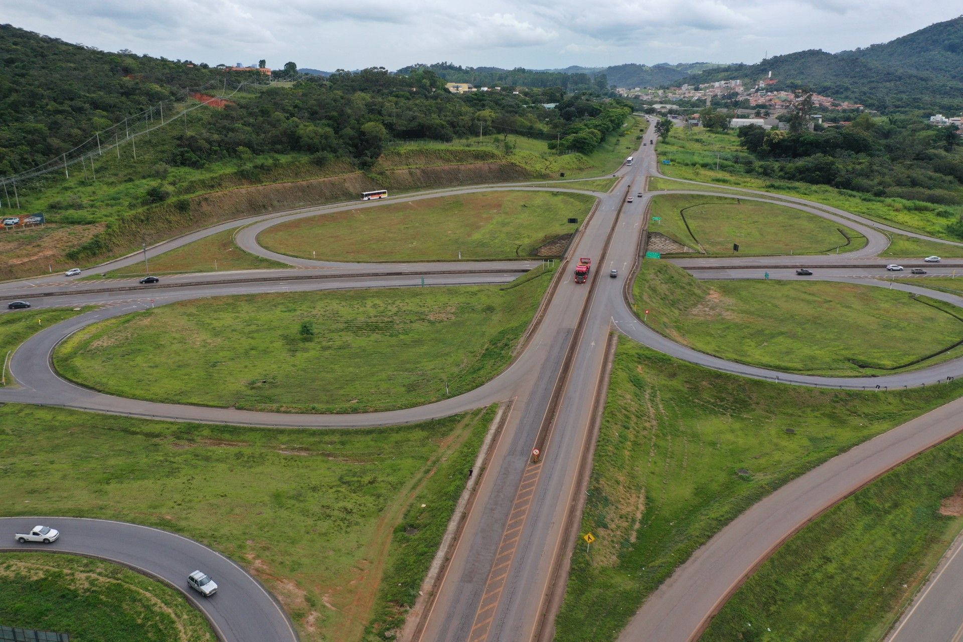 Mais de 240 mil veículos devem passar por rodovias administradas pela Via Nascentes
